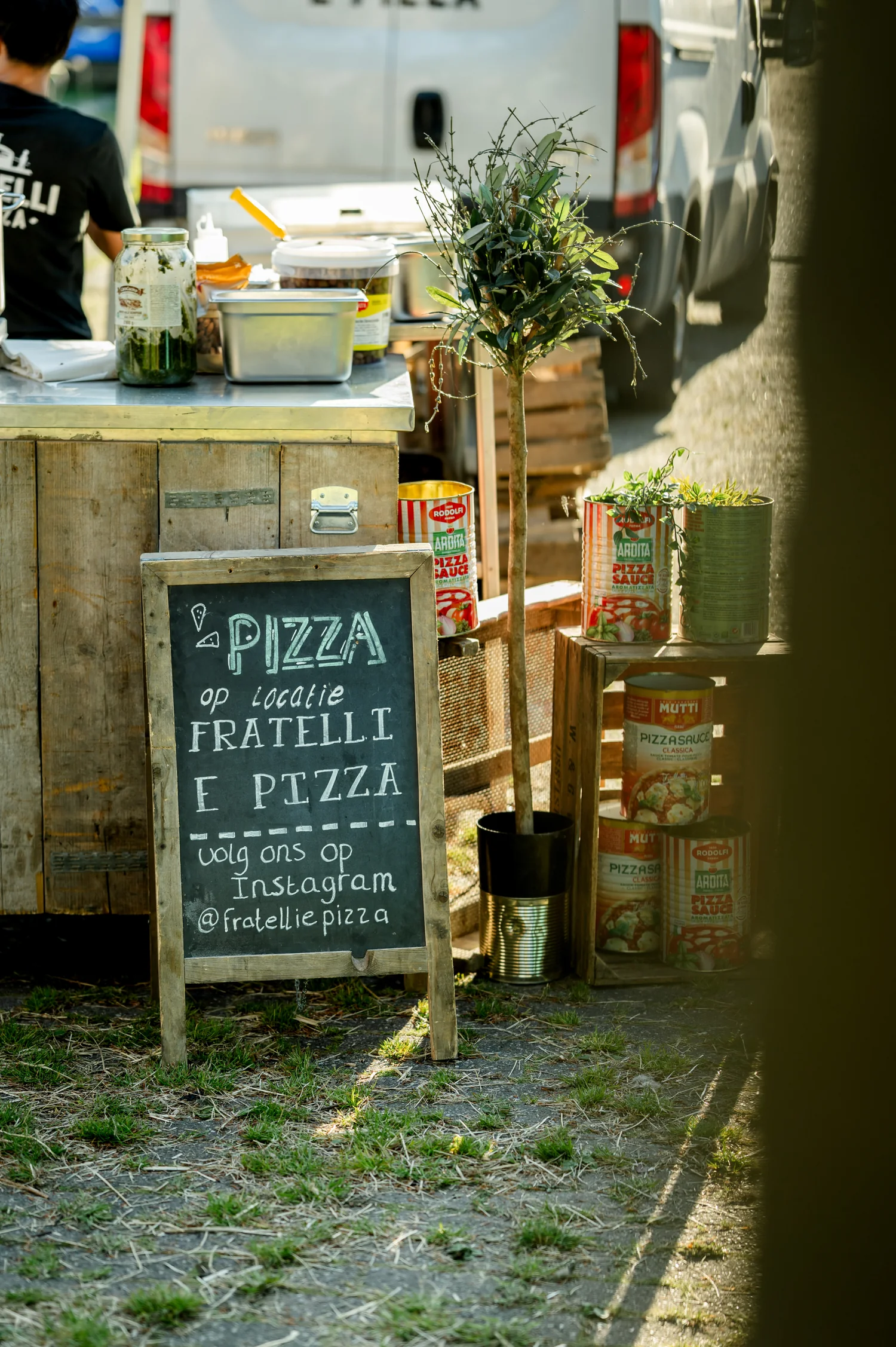 Sfeervolle en verzorgde pizza catering op locatie van Fratelli e Pizza